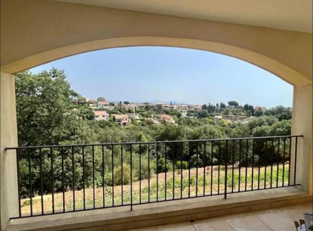 Domaine Lou Bel Azur - Charmant Saint-Laurent-du-Var Exterior foto